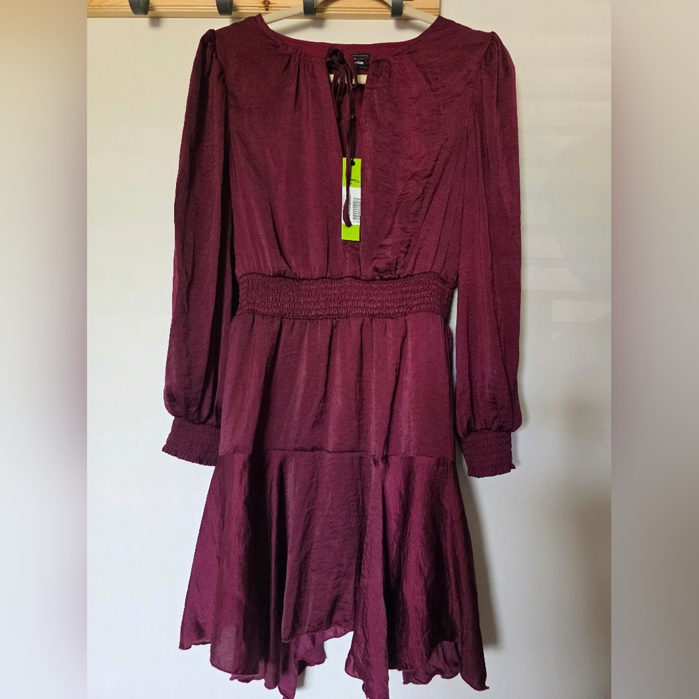 NWT Sam Edelman Tie Neck Smocked Waist Mini Dress Sz 4 - Picture 2 of 5